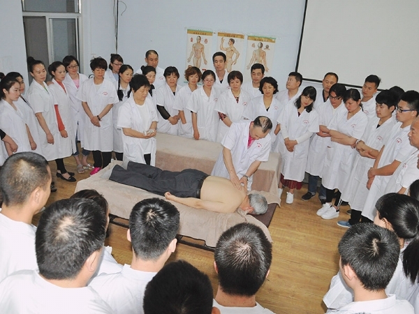 中医针灸推拿综合班将于11月16日开课！